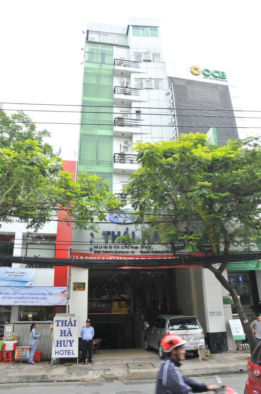 Ks Thai Ha Huy Ho-Chi-Minh-Stadt Exterior foto